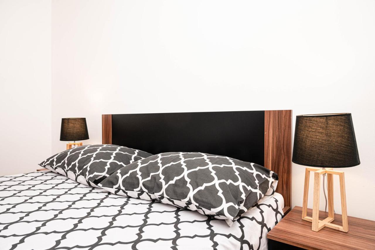 Apartment Marta Raša エクステリア 写真